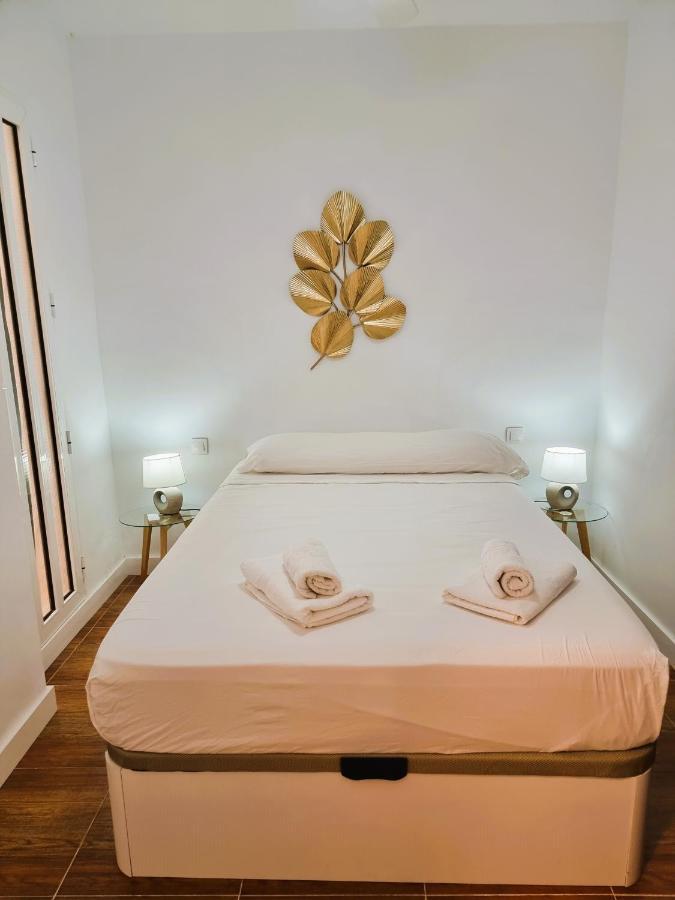 אליקאנטה Claudia Tourist Apartment מראה חיצוני תמונה