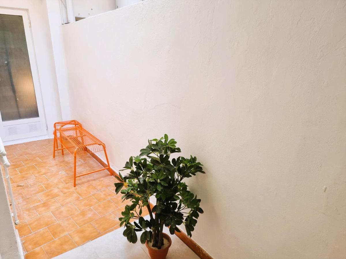 אליקאנטה Claudia Tourist Apartment מראה חיצוני תמונה